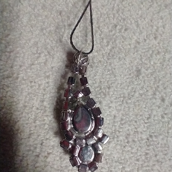Black clear crystal necklace - Picture 2 of 4